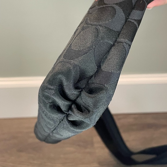 Coach Poppy Crossbody Bag - Picture 16 of 16